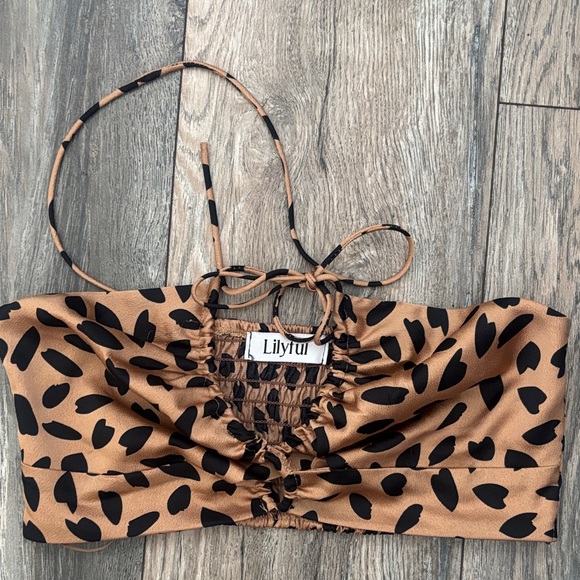 Lilyful cheetah (S) Brown and Black Cheetah Print Crop Top - Picture 1 of 3